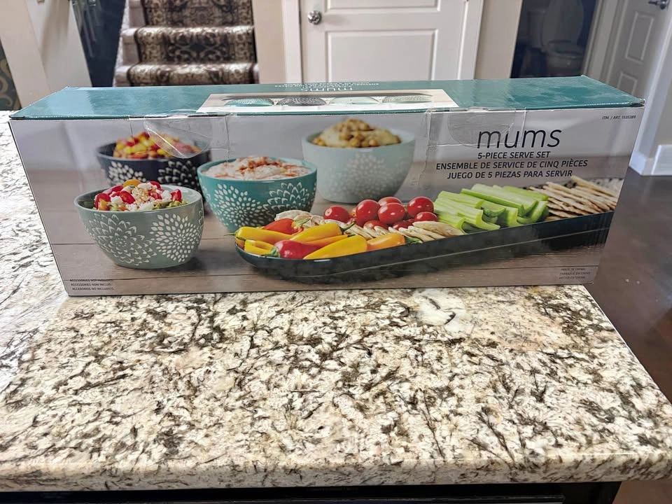 Mums 5 Piece Great Quality Serve Set