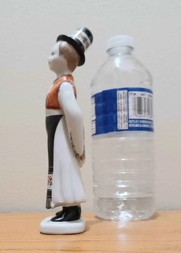 1960's  Handpainted Hollohaza Matyo Girl & Boy Figurines image indicator(8)