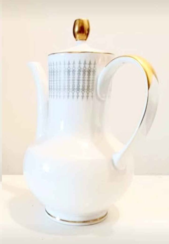 Vtg. Tall Bavarian Winterling Coffee Pot - photo 2