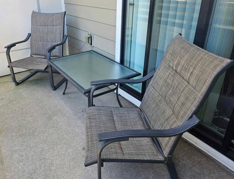 Patio Set 🪑☀️ - photo 3