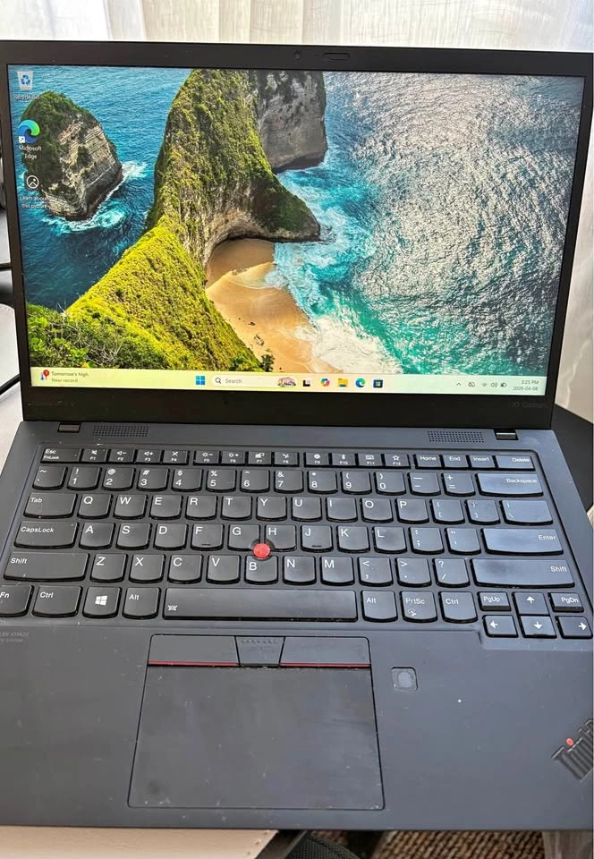 Lenovo ThinkPad X1 Carbon Gen 7 - i7/16GB RAM/512GB SSD touch