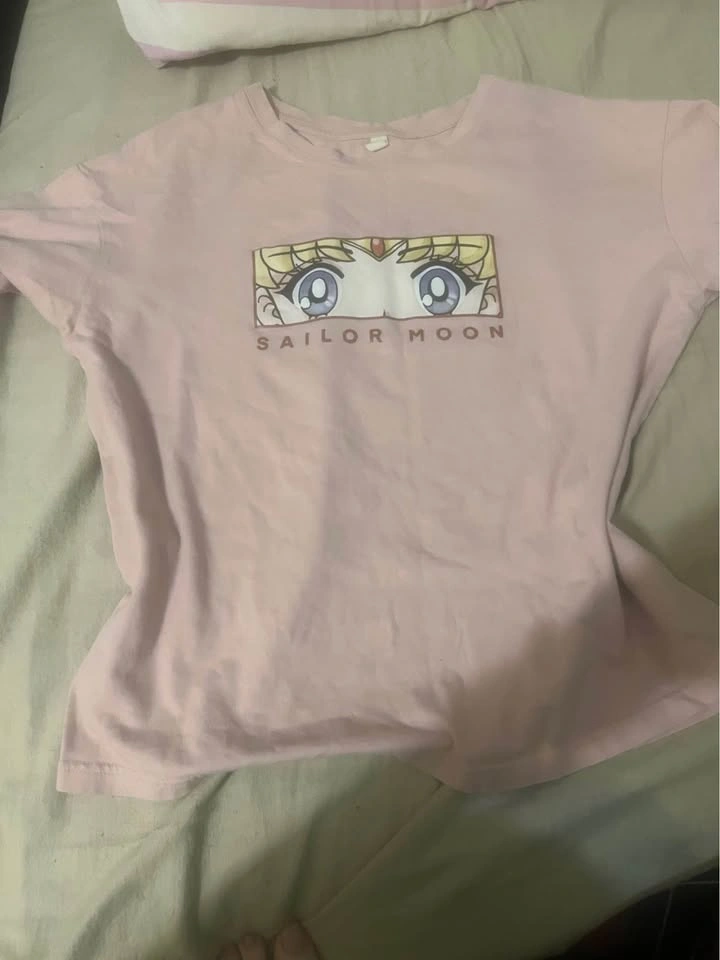 $5 SHIRTS - photo 2