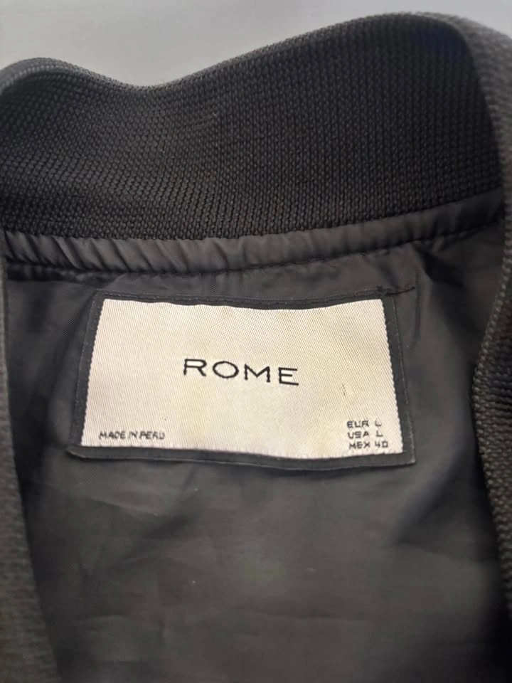 Cool puffer jacket size L - photo 2