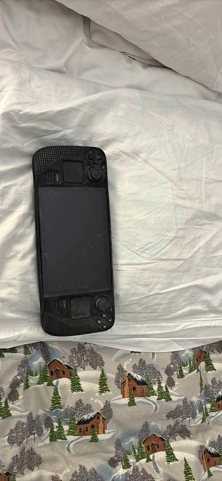 Steam Deck 64 GB LCD (with 1 TB NVme SSD)