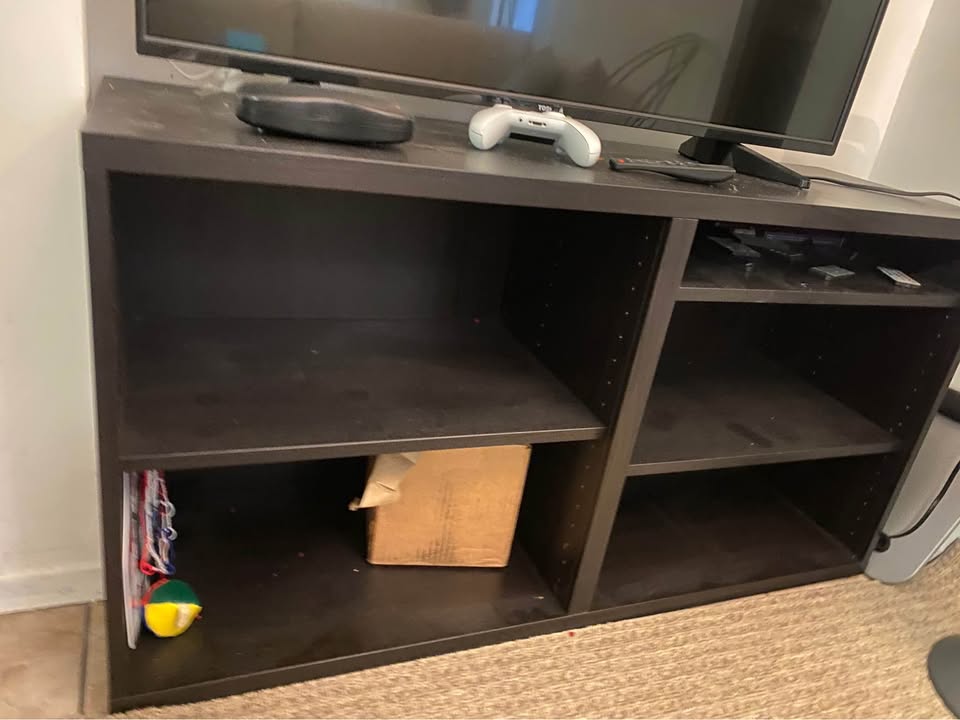 Tv stand/storage - photo 2
