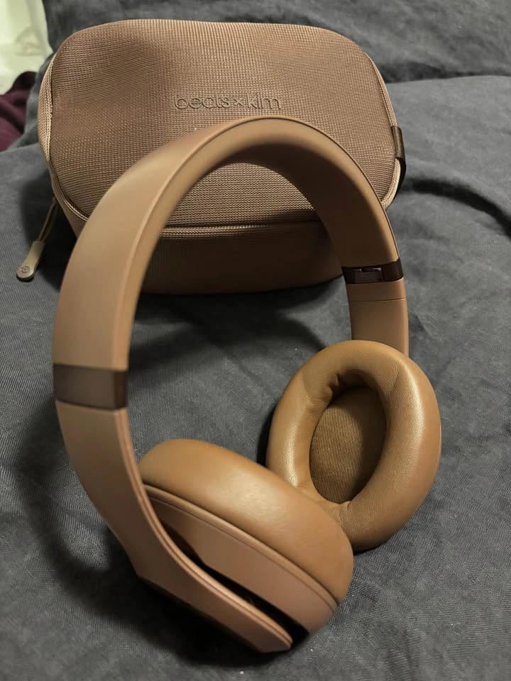 Beats Studio Pro SKIMS - photo 3