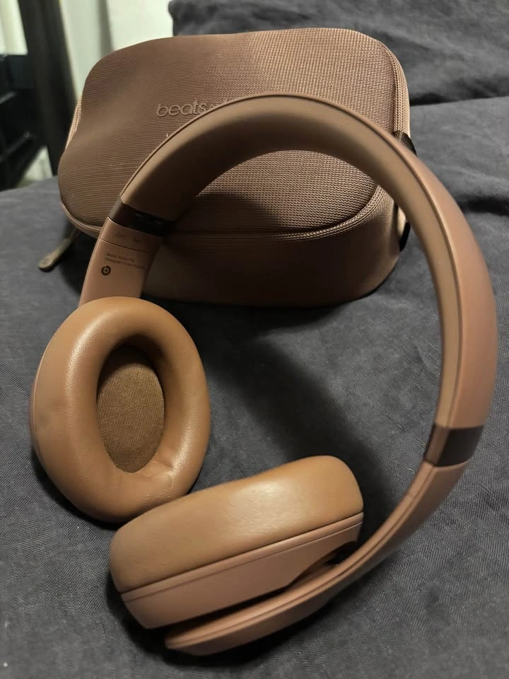 Beats Studio Pro SKIMS - photo 4