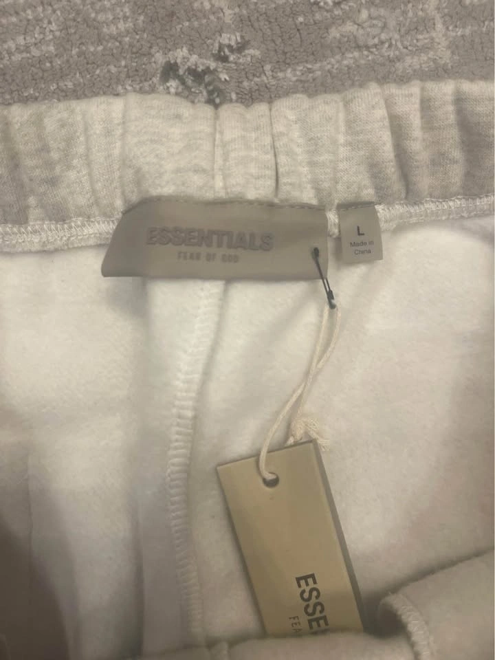 Light oatmeal essential pants - photo 4