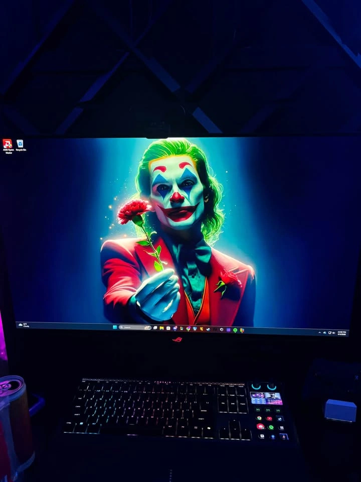 ASUS ROG Swift 32" 4K OLED Gaming Monitor PG32UCDP - photo 3