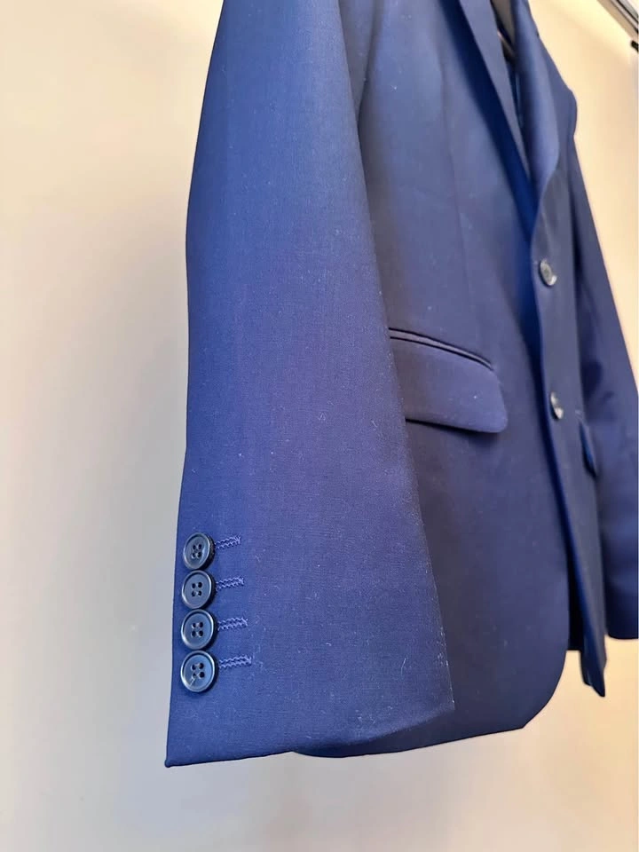 Navy Graduation Suit - S42 - Height 5’5”- 5’8” - photo 3
