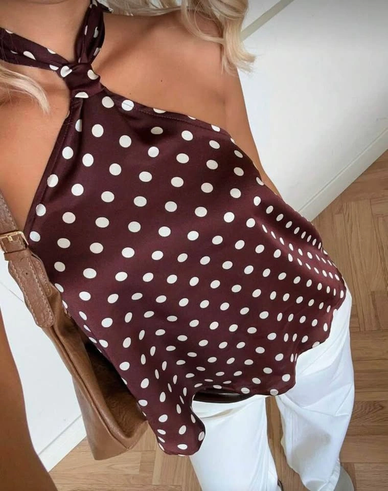 Clothes and tote bag - photo 2