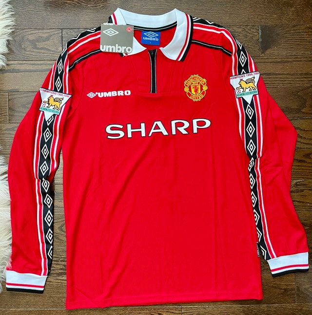 Manchester United Beckham Retro Soccer Jersey Long Sleeves