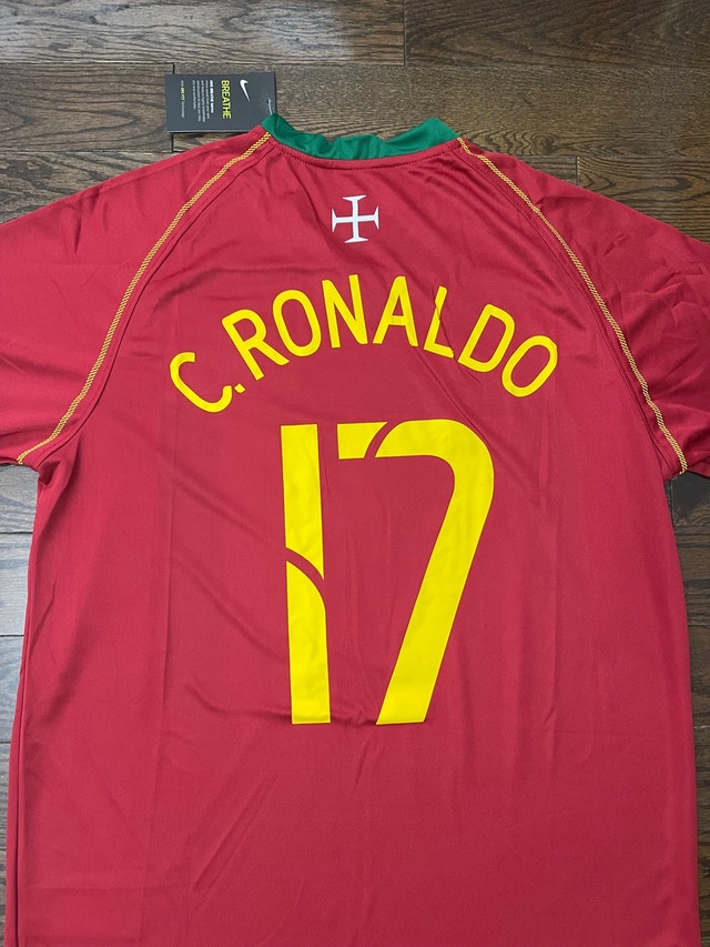 Portugal 2006 Retro RONALDO #17 World Cup Soccer Jersey - photo 4
