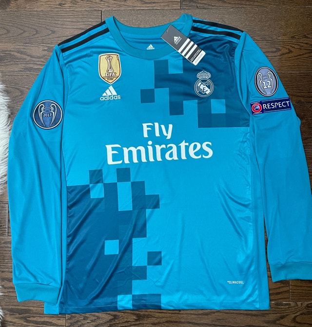 Real Madrid Ronaldo 2017/18 Soccer Away Jersey - Long Sleeves