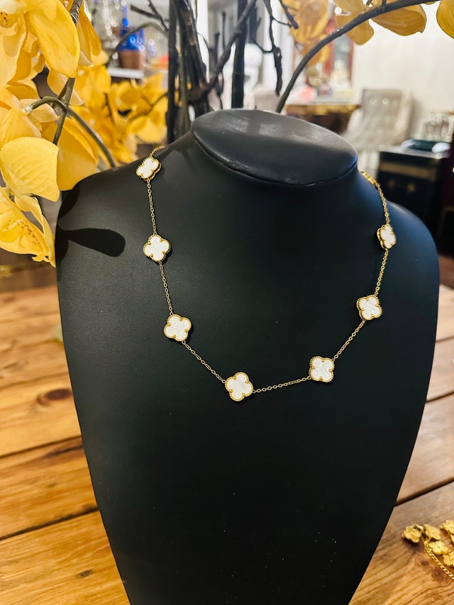 VCA Necklace 10 clover Motifs - photo 3