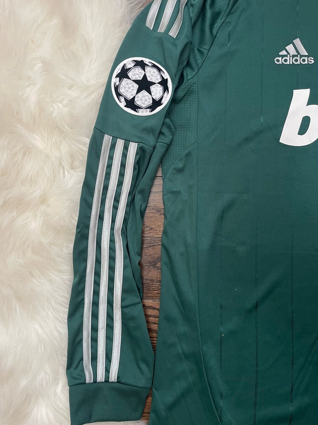 Real Madrid Ronaldo Retro 2012/13 Soccer Third Jersey - photo 3