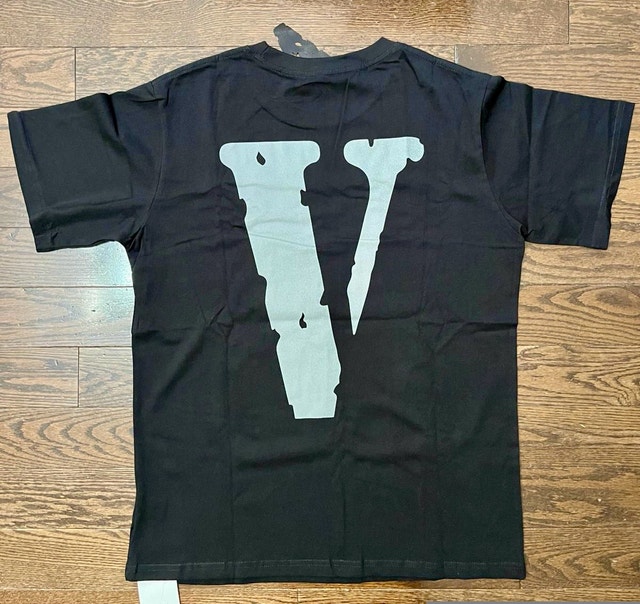 Vlone Shirts Size Medium & Large - photo 2