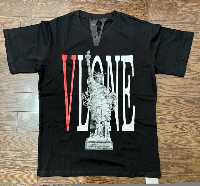 Vlone Shirts Size Medium & Large - photo 3