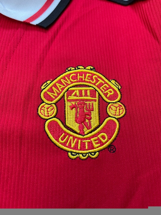 Manchester United Retro Beckham 1998/00 Soccer Jersey - photo 3