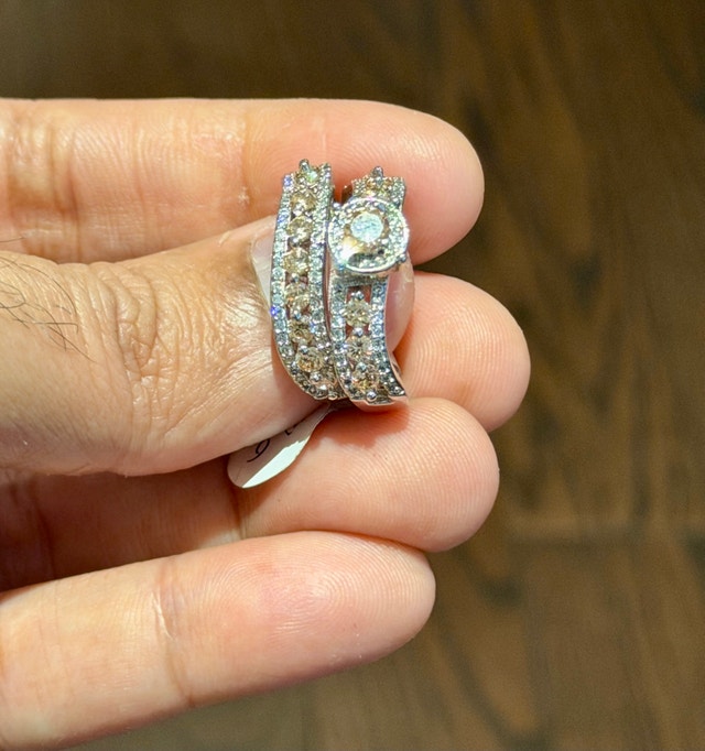 Sterling Silver Ring with Band Cubic Zirconia - photo 3