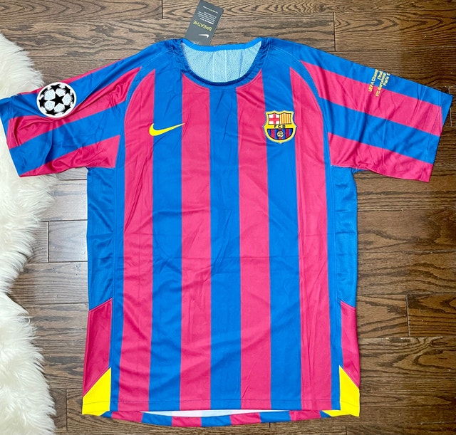 Barcelona Messi # 30 UCL Final Retro Jersey Home 2005/06