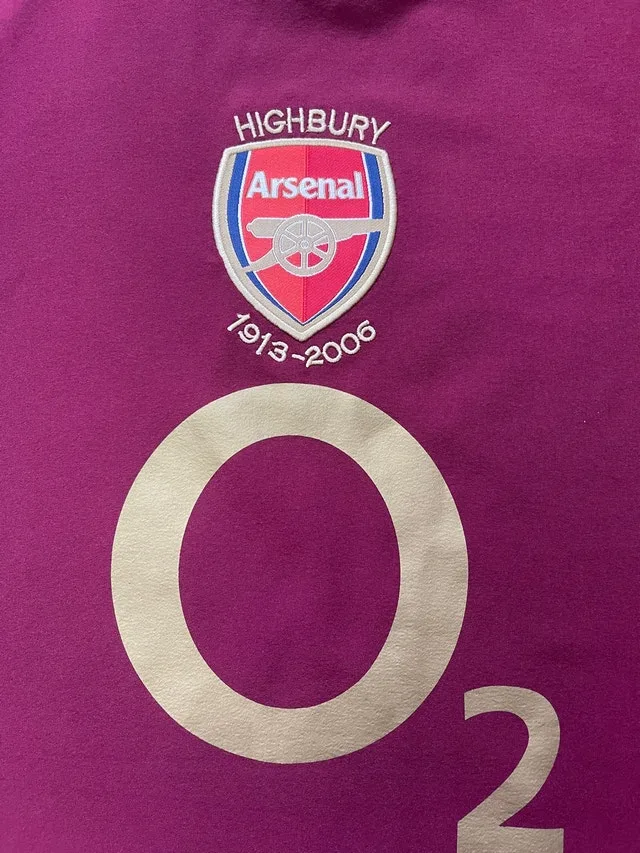 Arsenal Henry #14 Retro Soccer Home Jersey 2005/06 - photo 4