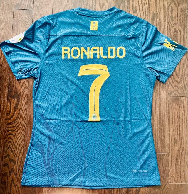 AL Nassr Ronaldo Soccer away Jersey - photo 2