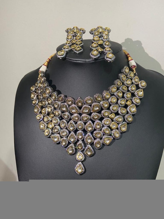 Indian Kundan & Semi-Precious Stone Set - photo 4