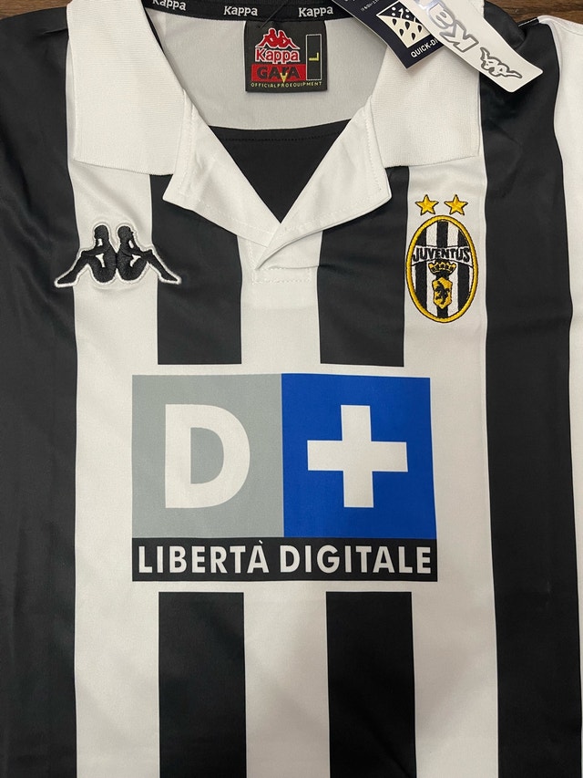 Juventus Retro Zidane 99/00 Soccer Home Jersey - Long Sleeves - photo 3