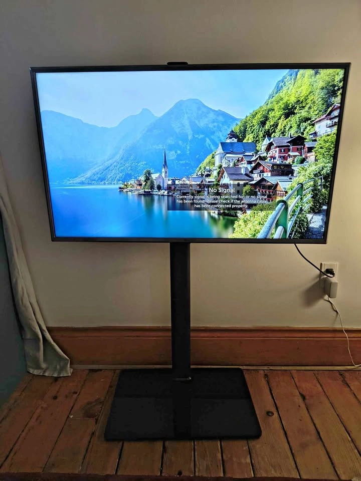 LG 43 inch 4K Smart TV 43UK6500AUA with Stand