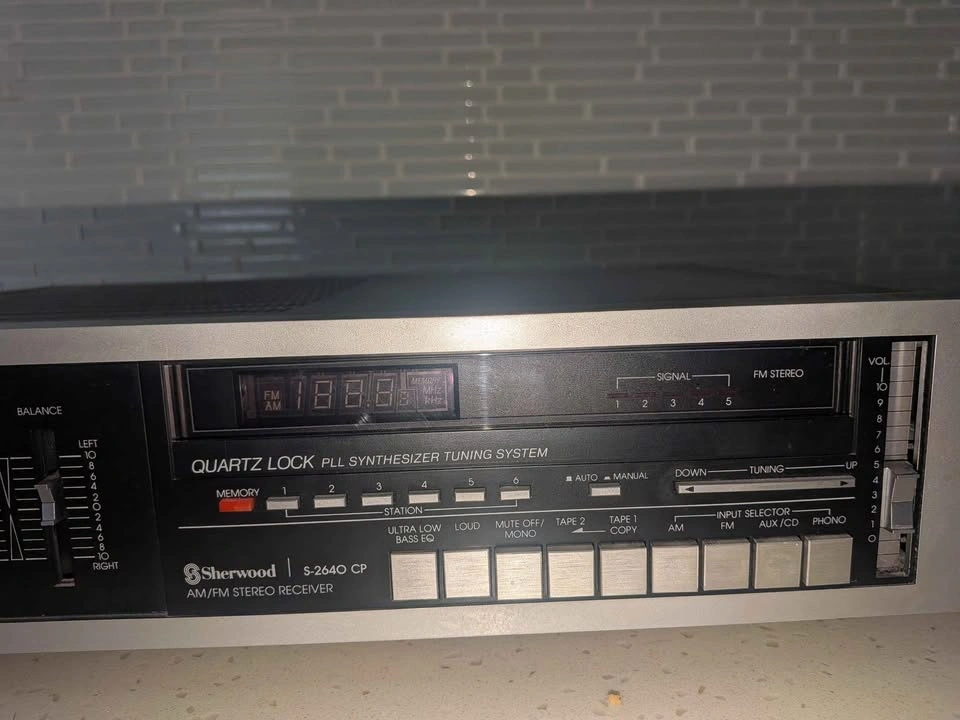 Sherwood S2640 CP AM FM Stereo Receiver - photo 3