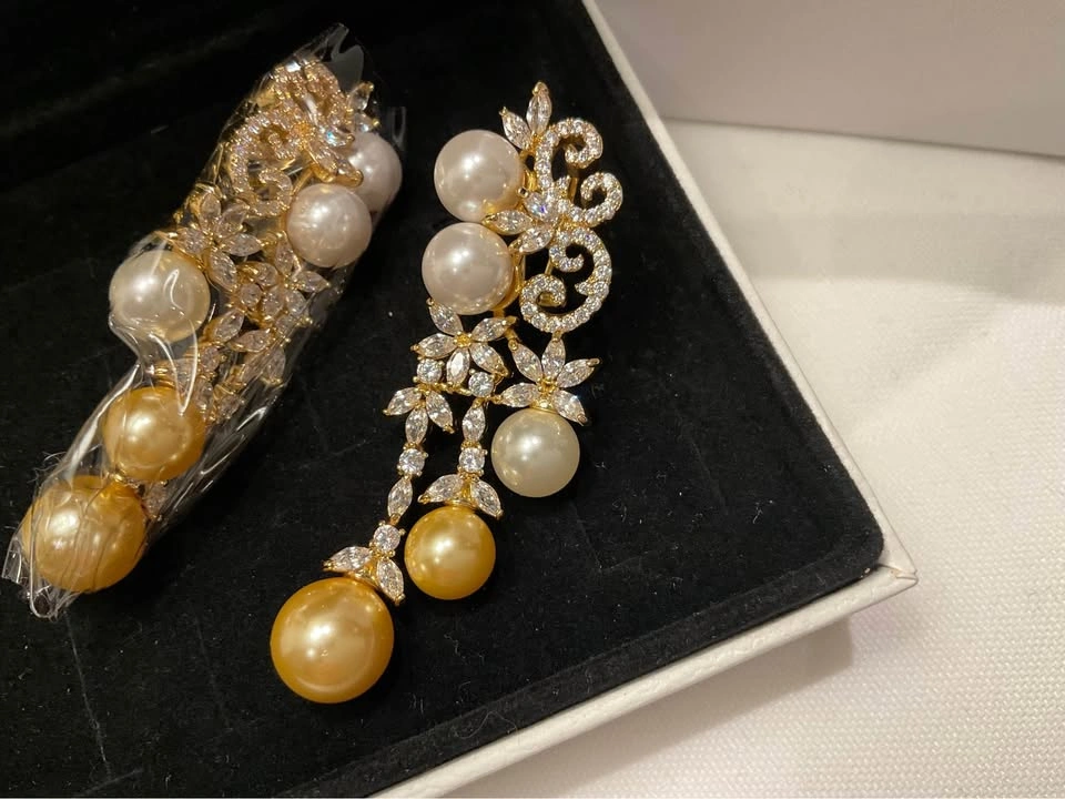 Ladies Earrings BRAND NEW VOISSON Champagne Gala Pearl - photo 3