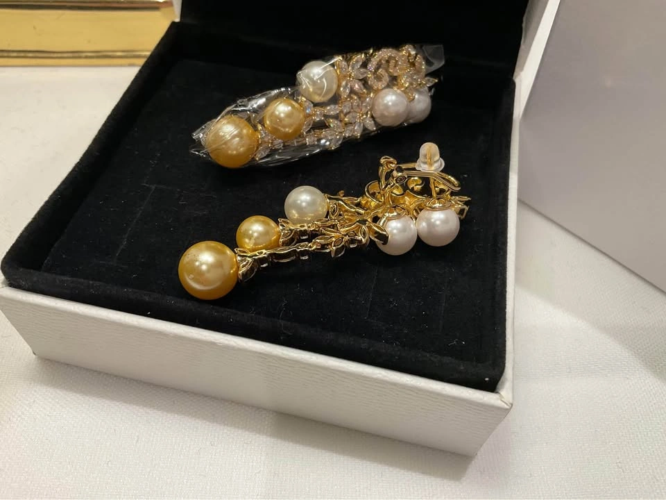 Ladies Earrings BRAND NEW VOISSON Champagne Gala Pearl - photo 5