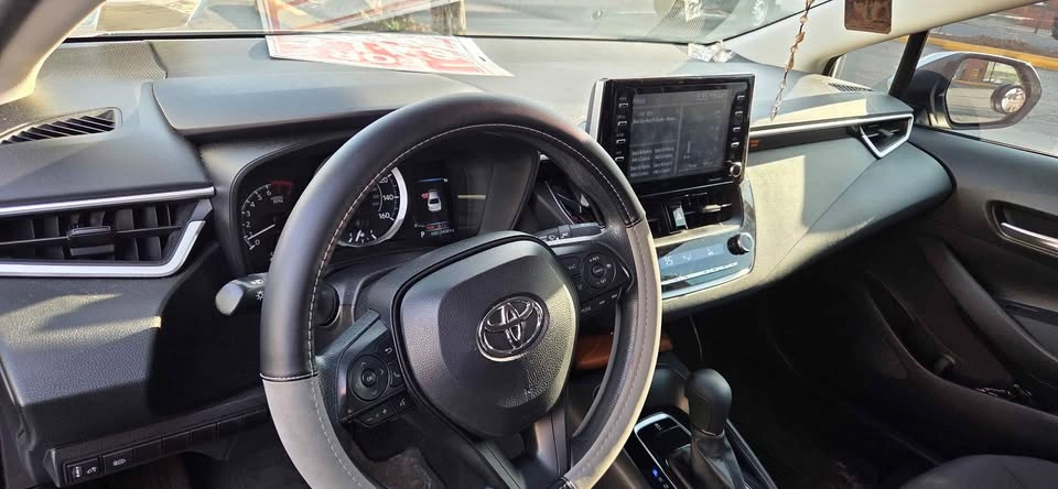 2021 Toyota Corolla LE Sedan 4D - photo 3