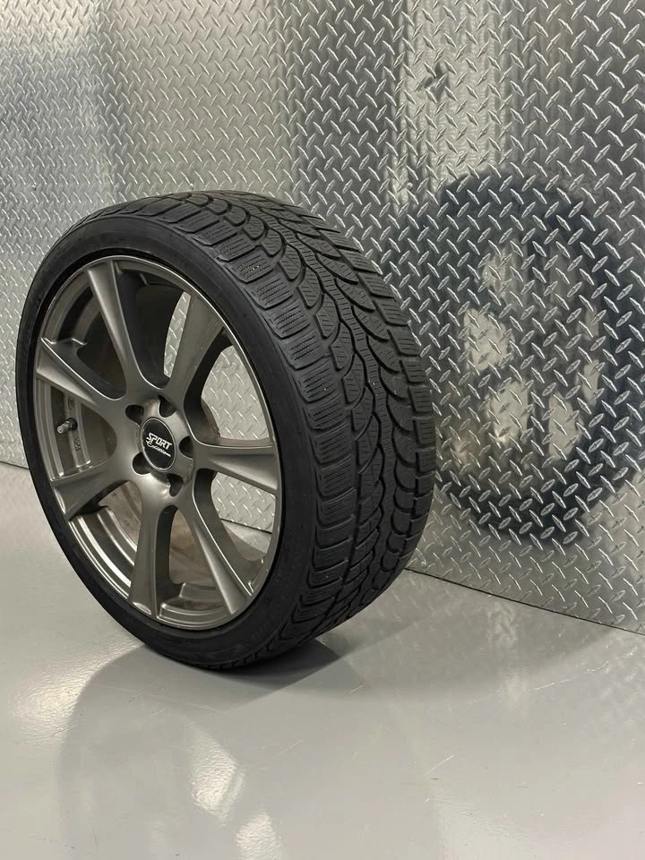 RIMS AND TIRES - photo 4