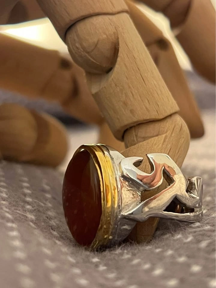 Natural Aqeeq Gemstone Silver Ring with 'Ali' Inscription - photo 2