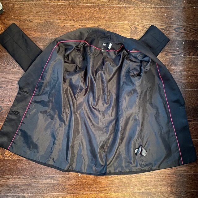 Women's H&M Black Tuxedo Jacket Blazer - Size 6 - photo 4