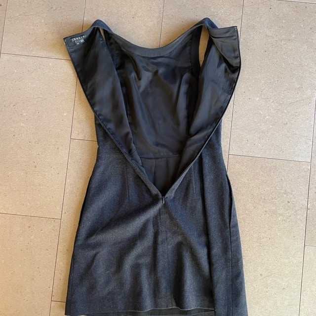 Theory Caileen Corbel Charcoal Grey Stretch Wool Sheath Dress-0 - photo 5