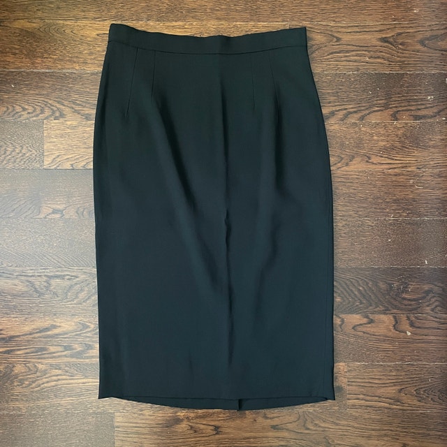 NWT Dolce & Gabbana Staff Black Pencil Skirt - Size 38 (US 2)