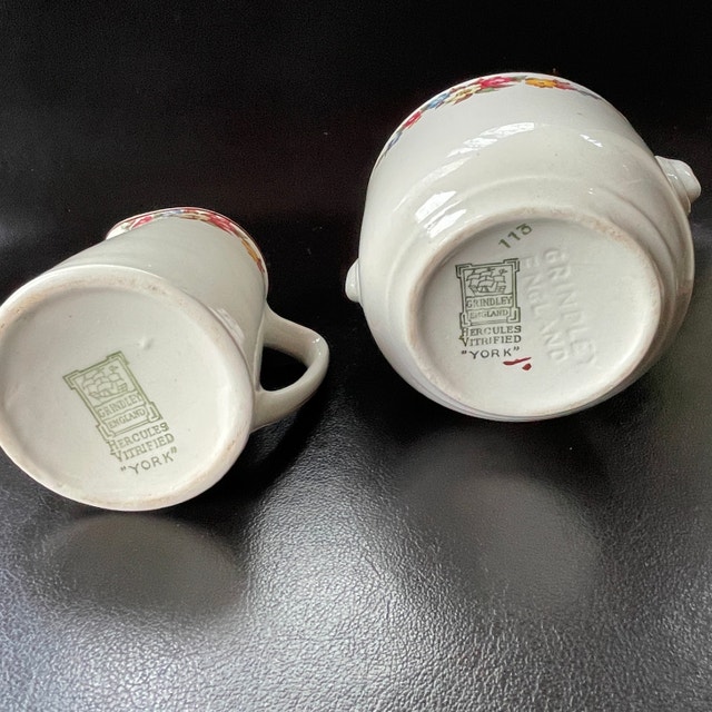 Vintage Grindley England Sugar/Creamer Set - photo 3
