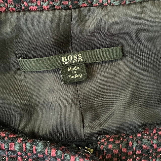Hugo Boss Women's Burgundy Red and Navy Tweed Jacket - Size 6 - photo 3