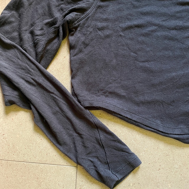 Lululemon Black Long-Sleeve Soft Jersey Crop Top - Size 10 - photo 2
