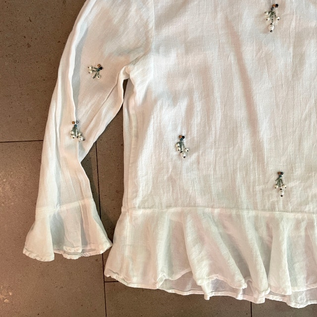 Zara White Cotton Blouse w/ Pearls & Rhinestones - Small - photo 3