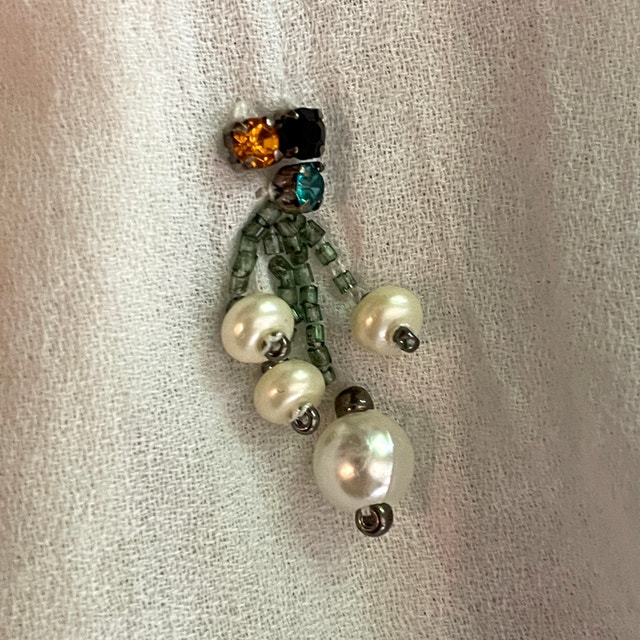 Zara White Cotton Blouse w/ Pearls & Rhinestones - Small - photo 4