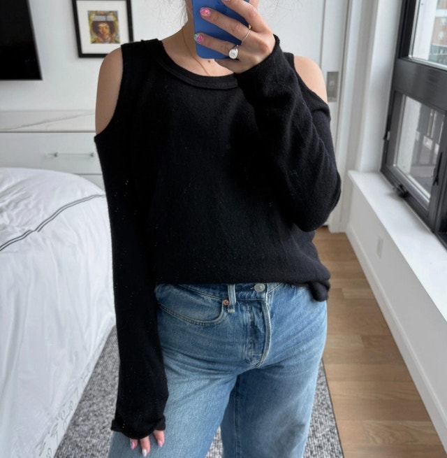 Aqua Cashmere Black Crew Neck Cold Open Shoulder Sweater - Small - photo 4