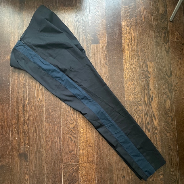 Kit and Ace Woman's Black Pants with Thick Blue Side Stripe-Sz.6