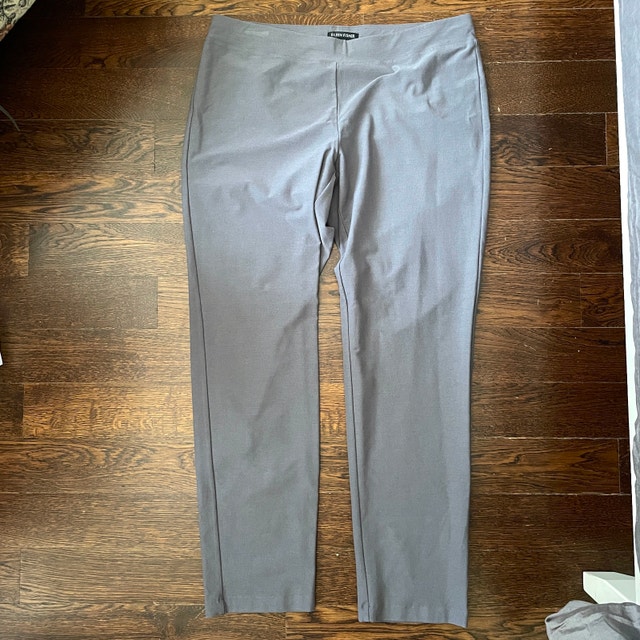 Eileen Fisher Gray Stretch Crepe Pants - Medium - photo 2