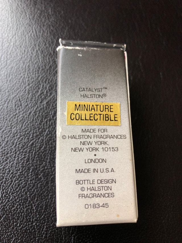 NEW vintage Mini Collectible Halston Catalyst Perfume - photo 3