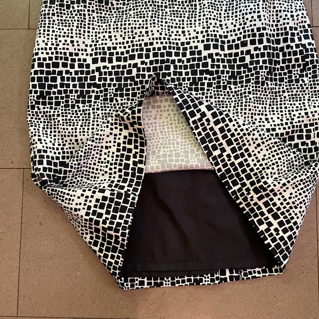 Ann Taylor Black & White Mini Pencil Skirt-Sz 4P Retro Fabric - photo 5