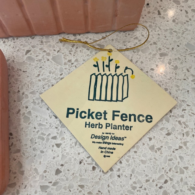 NEW w/ tags Natural Terra Cotta Picket Fence Plant/Herb Planter - photo 2